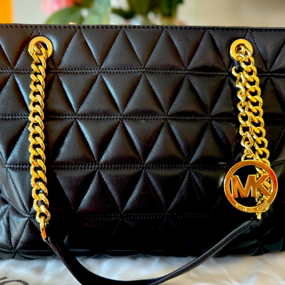 Authentic MK Purse